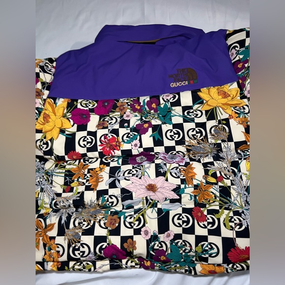 Gucci x the north face puffer - Picture 3 of 13